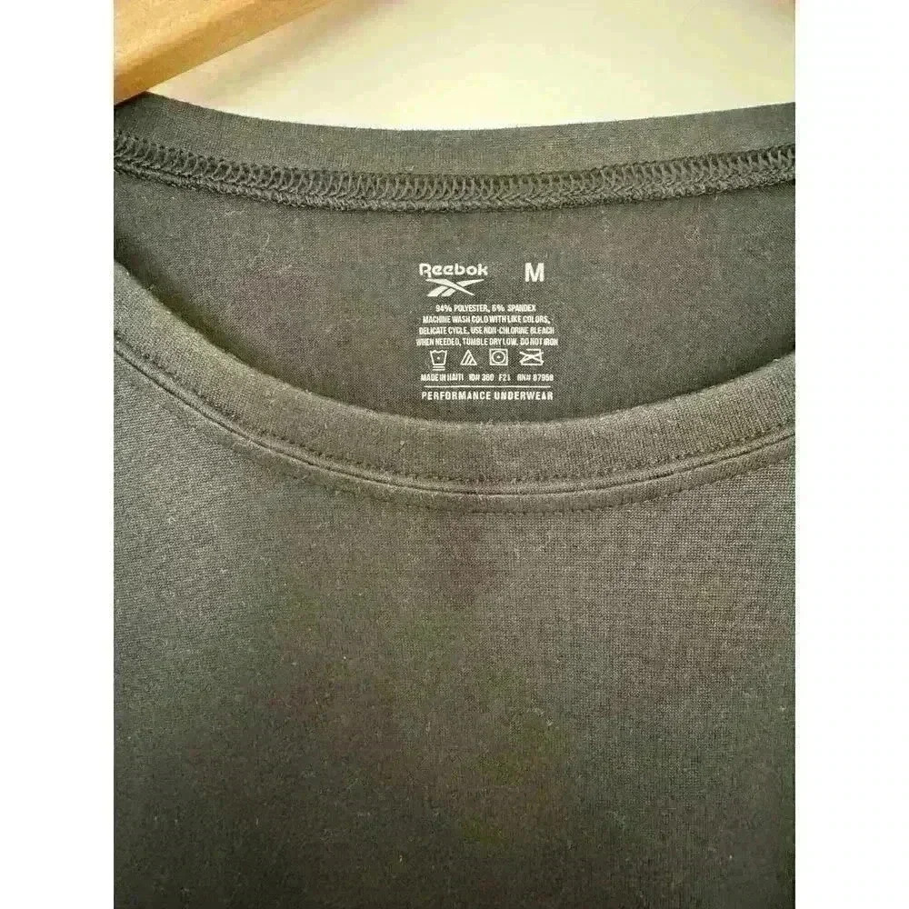 Reebok Men's Performance Long Sleeve Crew Shirt Black Size M Lightweight - Picture 3 of 7